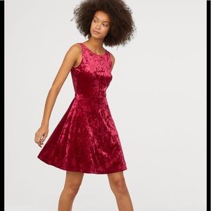 H&M red velvet dress